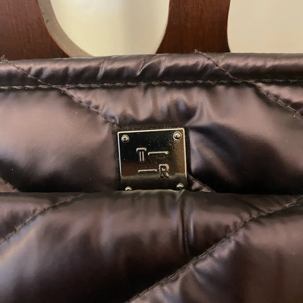 NWOT THINK ROYLAN QUILTED CROSSBODY. - Picture 12 of 12